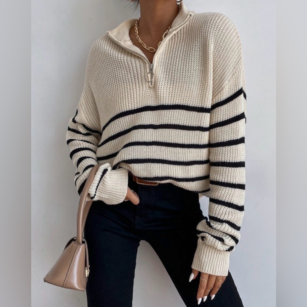 Women’s Size Large Ribbed Half‎ Zip Knit Sweater Cream Black Color Mock Neck